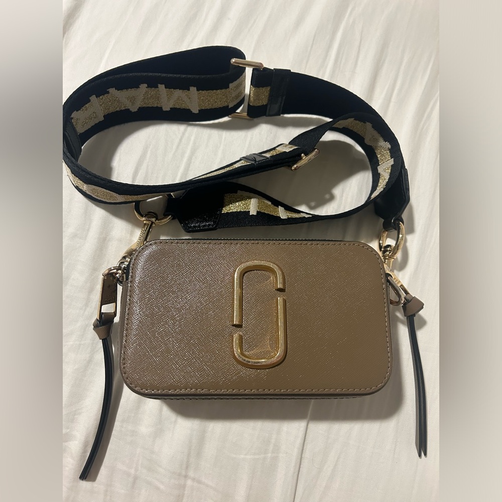 marc jacob snapshot crossbody bag